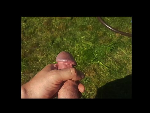 ❤️ Hot hottie får sin lyserøde fisse kneppet og kommer med en sprøjte i en sommerhave ️ Porno at da.mobilecric.top